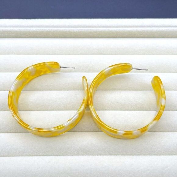 Yellow with Pearly White Swirl Acrylic Chunky Open Hoop Post Back Earrings - Picture 4 of 11